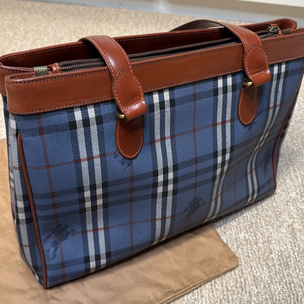 Vintage Burberry Blue Label Blue Nova Check Zip Tote Bag - Picture 12 of 14